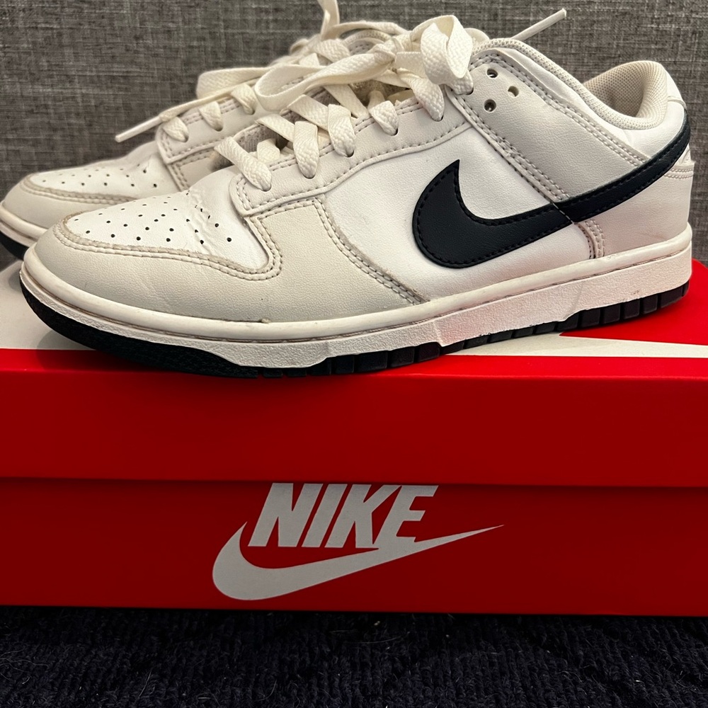 Nike Dunk Low “White Midnight Navy”